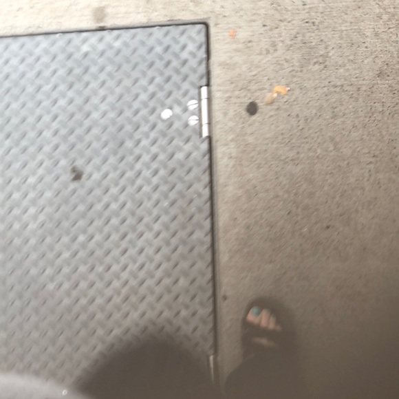 Meet your Posher, L - Picture 1 of 1